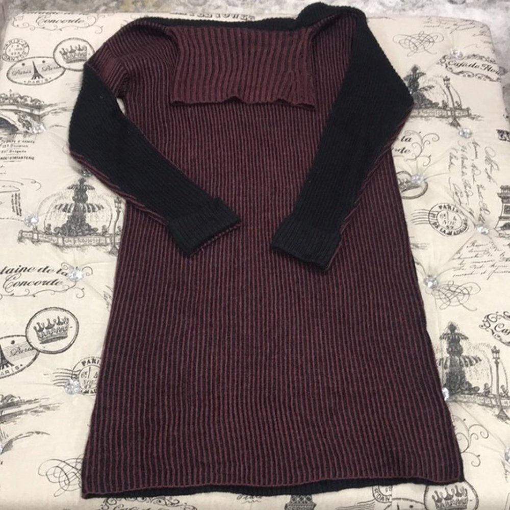 Stitchdrop Two-Tone Ribbed Knit Sweater Dress - Picture 2 of 5